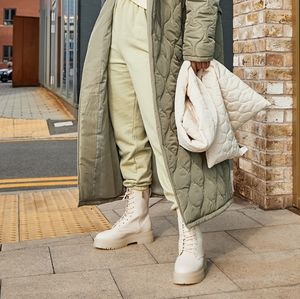 Steve madden Mosss boots